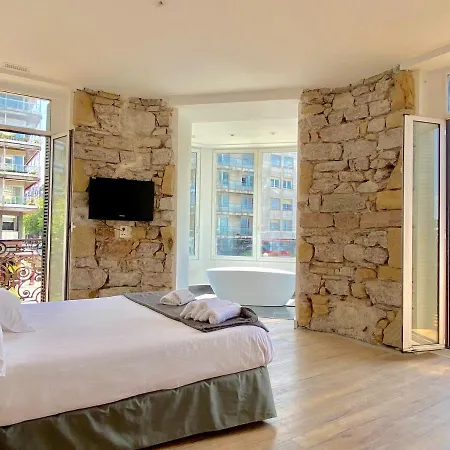 Mirandoalaconcha 2* 圣塞瓦斯蒂安