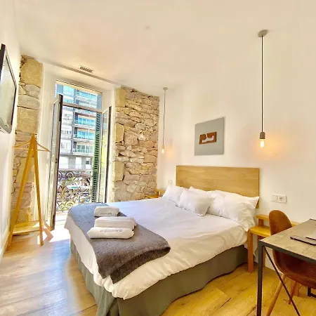 招待所 Mirandoalaconcha 2*