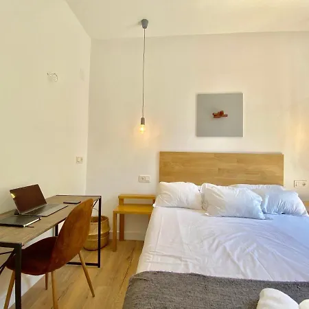 招待所 Mirandoalaconcha 2*