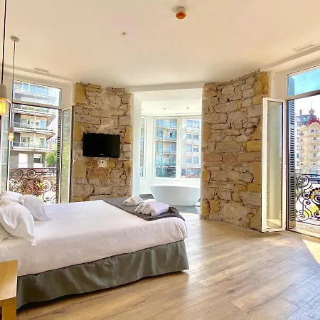 Гостьовий будинок Mirandoalaconcha 2*