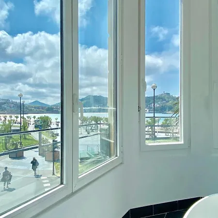 Mirandoalaconcha 2* Сан-Себастьян