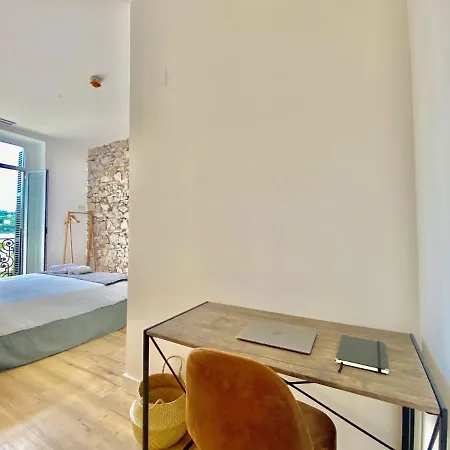 Гостьовий будинок Mirandoalaconcha