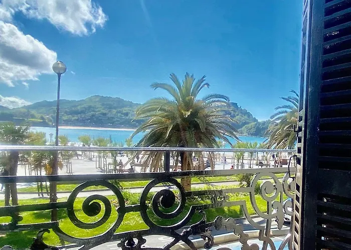 Mirandoalaconcha 2* سان سيباستيان