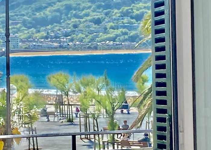 בית הארחה Mirandoalaconcha סן סבסטיאן